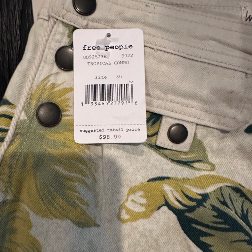 Free people shorts.